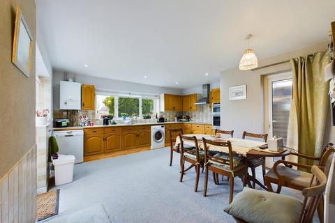 32 Homefield Road, Coulsdon, CR5 1ES