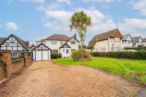 4 bedroom detached house for sale, Somerset Way, Iver SL0