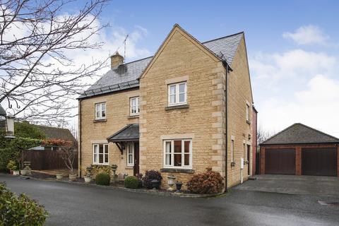 4 bedroom detached house for sale, Nursery Close, MORETON-IN-MARSH, Gloucestershire, GL56