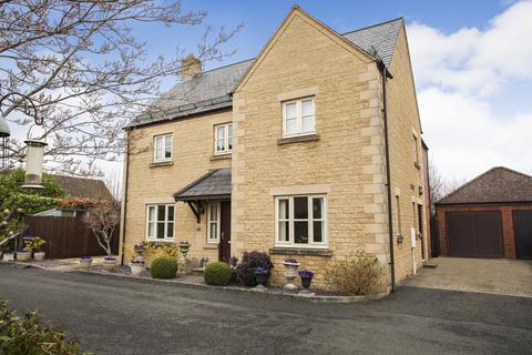 8 Nursery Close, Moreton-in-marsh, GL56 9NH