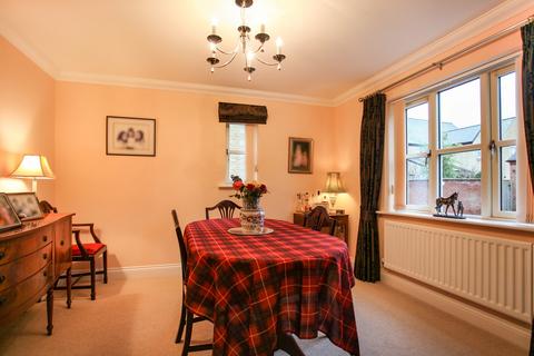 8 Nursery Close, Moreton-in-marsh, GL56 9NH