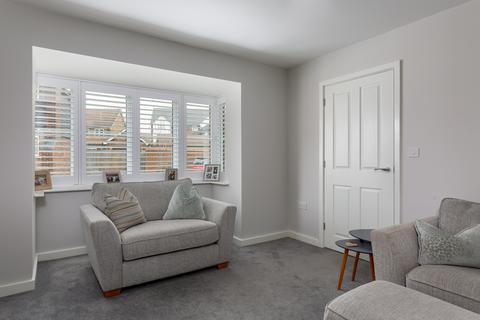 4 bedroom house for sale, Reeves Crescent, Horley, Surrey, RH6