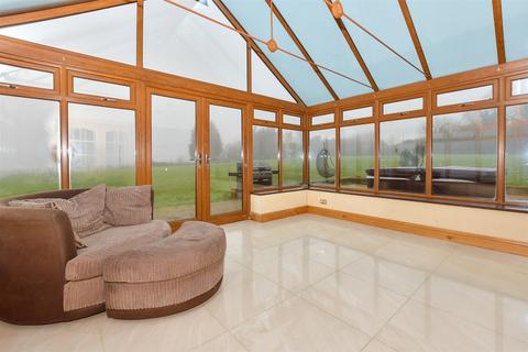 Park House Farm Bower Lane, Eynsford, Dartford, DA4 0HN
