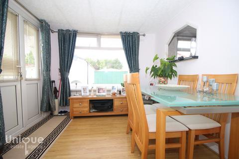 2 bedroom mobile home for sale, Main Drive, Hambleton Country Park, Hambleton, Poulton-le-Fylde, Lancashire, FY6