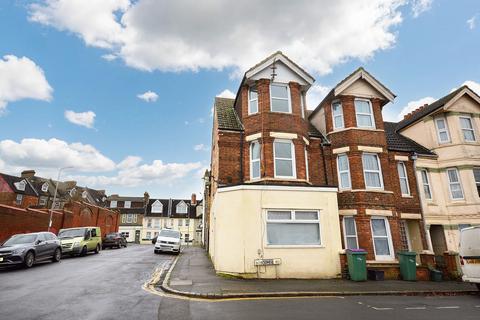 2 bedroom maisonette for sale, Boscombe Road, Folkestone CT19