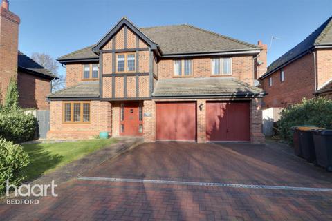 5 bedroom detached house to rent, Bromham Road, BEDFORD