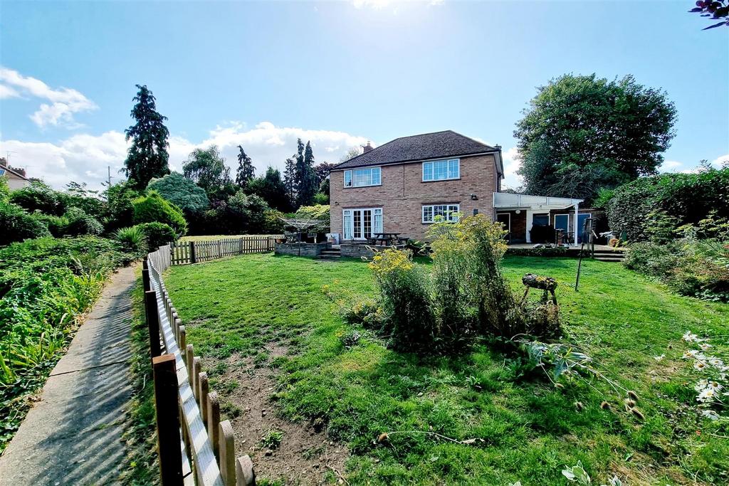 REAR OF HOUSE, PATHWAYS & BUILDING PLOT: