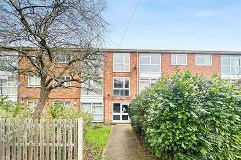 2 bedroom flat for sale, Old Castle Walk, Gillingham, Kent, ME8