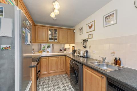 25 Braehead Drive, Edinburgh, EH4 6QJ