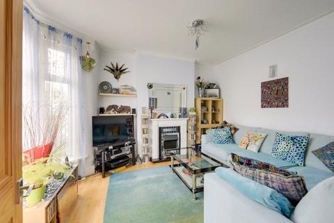 3 bedroom terraced house for sale, Glenfarg Road, Catford, London, SE6