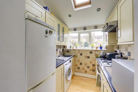 3 bedroom terraced house for sale, Glenfarg Road, Catford, London, SE6