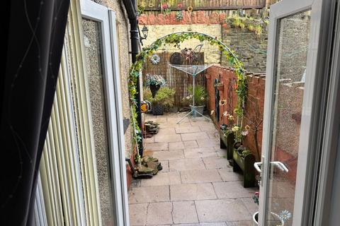 3 bedroom terraced house for sale, Gladstone Street, Abertillery. NP131NE