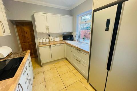 3 bedroom terraced house for sale, Gladstone Street, Abertillery. NP131NE