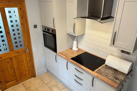 3 bedroom terraced house for sale, Gladstone Street, Abertillery. NP131NE