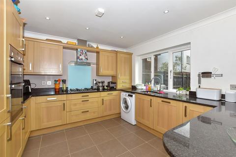 4 bedroom detached house for sale, Havillands Place, Wye, Ashford, Kent