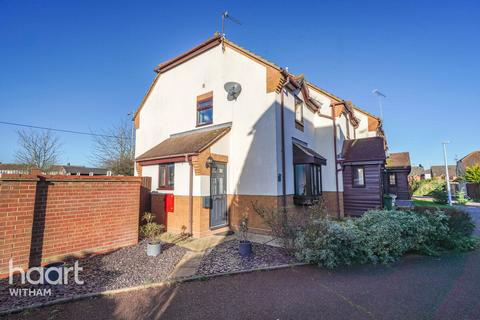 2 bedroom end of terrace house for sale, Constance Close, Witham