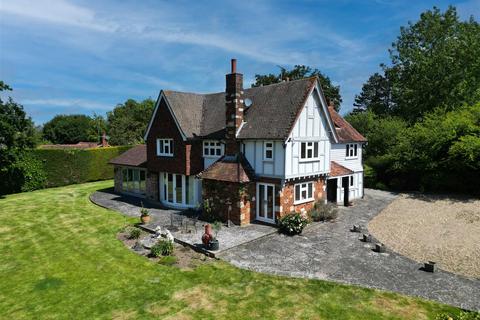 5 bedroom detached house for sale, * SIGNATURE HOMES * Woolmongers Lane, Ingatestone