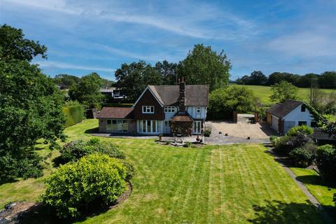 5 bedroom detached house for sale, * SIGNATURE HOMES * Woolmongers Lane, Ingatestone