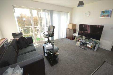 2 bedroom flat for sale, Foxglove Way, Luton LU3