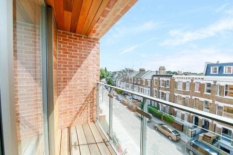 1 bedroom flat to rent, Maygrove Road, West Hampstead, London, NW6