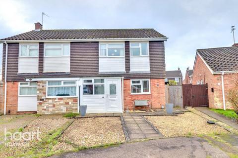 3 bedroom semi-detached house for sale, Norman Drive, Norwich