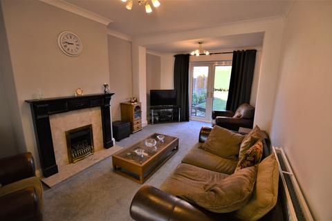 3 bedroom semi-detached house for sale, Shipton Road, York YO30