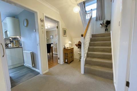 4 bedroom detached house for sale, Hindburn Close, Doncaster DN4