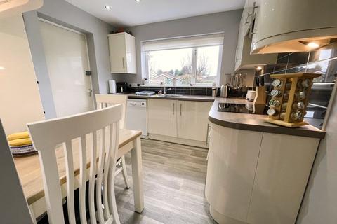 4 bedroom detached house for sale, Hindburn Close, Doncaster DN4