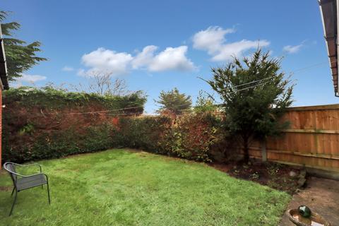 18 Mount Park, Wirral, CH63 5RD