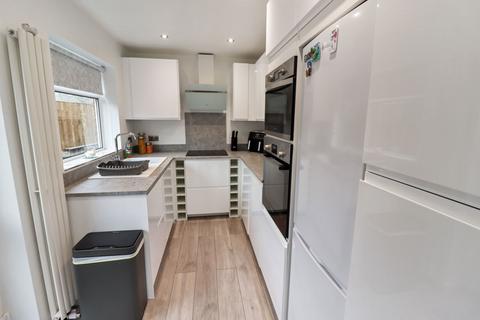 18 Mount Park, Wirral, CH63 5RD