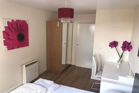 1 bedroom apartment for sale, City Gate House, Ilford, Essex