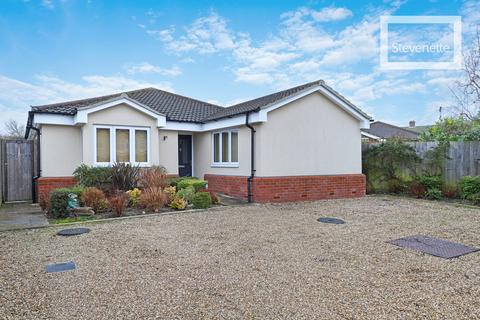 3 bedroom detached bungalow for sale, High Road, North Weald