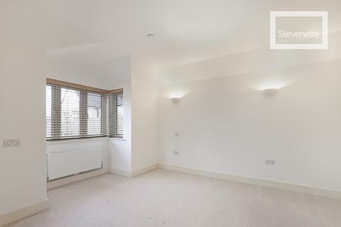 59a High Road, North Weald, Epping, CM16 6HW