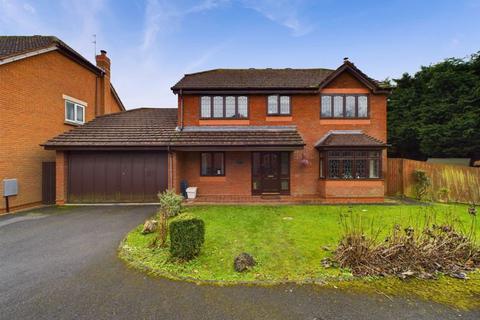 4 bedroom detached house for sale, Farway Gardens, Codsall, Wolverhampton, WV8