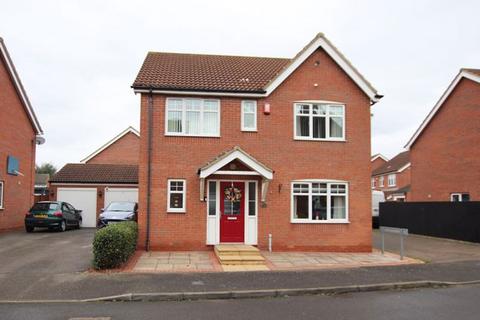 4 bedroom detached house for sale, AMBERLEY CLOSE, SCARTHO TOP