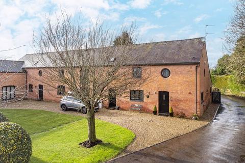 3 bedroom barn conversion for sale, 