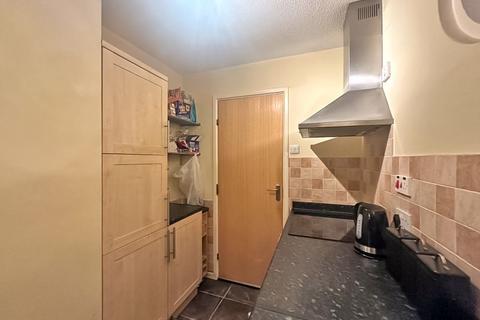 39 Circuit Close, Willenhall, WV13 1EB