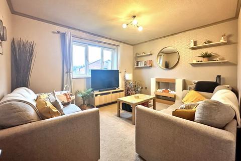 39 Circuit Close, Willenhall, WV13 1EB