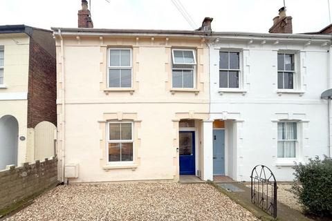 3 bedroom end of terrace house for sale, Moorend Crescent, Cheltenham, Gloucestershire, GL53