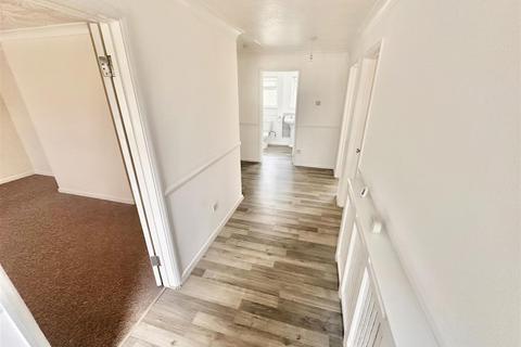 undefined, Forest Road, Sandown