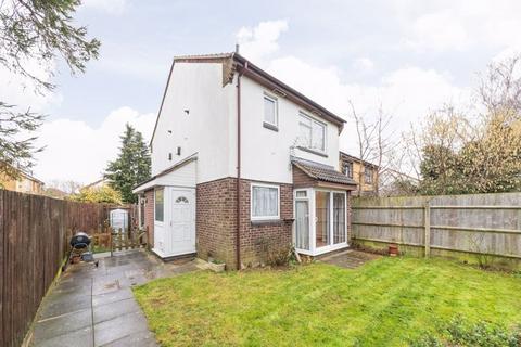 1 bedroom terraced house for sale, Sussex Drive, Banbury