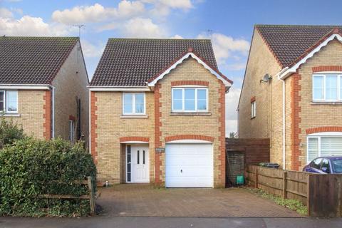 4 bedroom detached house for sale, Great Road, Hemel Hempstead