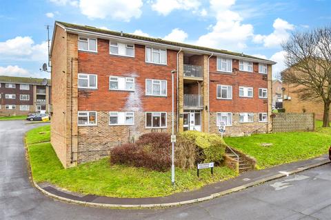 2 bedroom flat for sale, Lockwood Crescent, Woodingdean, Brighton, East Sussex