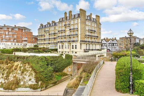 Queens Gardens, Broadstairs, Kent