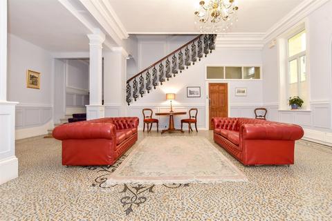 2 bedroom apartment for sale, Queens Gardens, Broadstairs, Kent