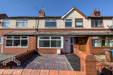 3 bedroom terraced house to rent, Dalton Street, Lytham St Annes, Lancashire