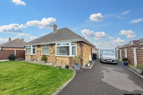 2 bedroom detached bungalow for sale, CLARENCE ROAD, LITTLESEA, WEYMOUTH, DORSET