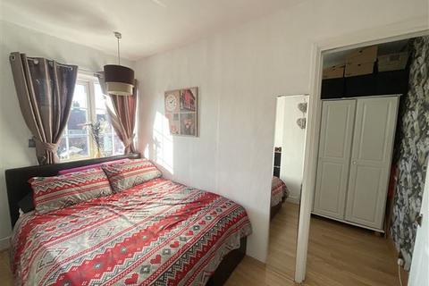 450 Arbourthorne Road, Sheffield, S2 2FN