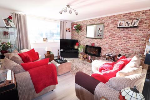 2 bedroom apartment for sale, Brighton Road, Lancing