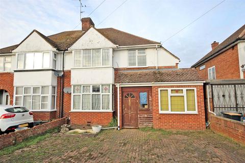 4 bedroom semi-detached house for sale, Wendover Drive, Bedford, Bedfordshire, MK41